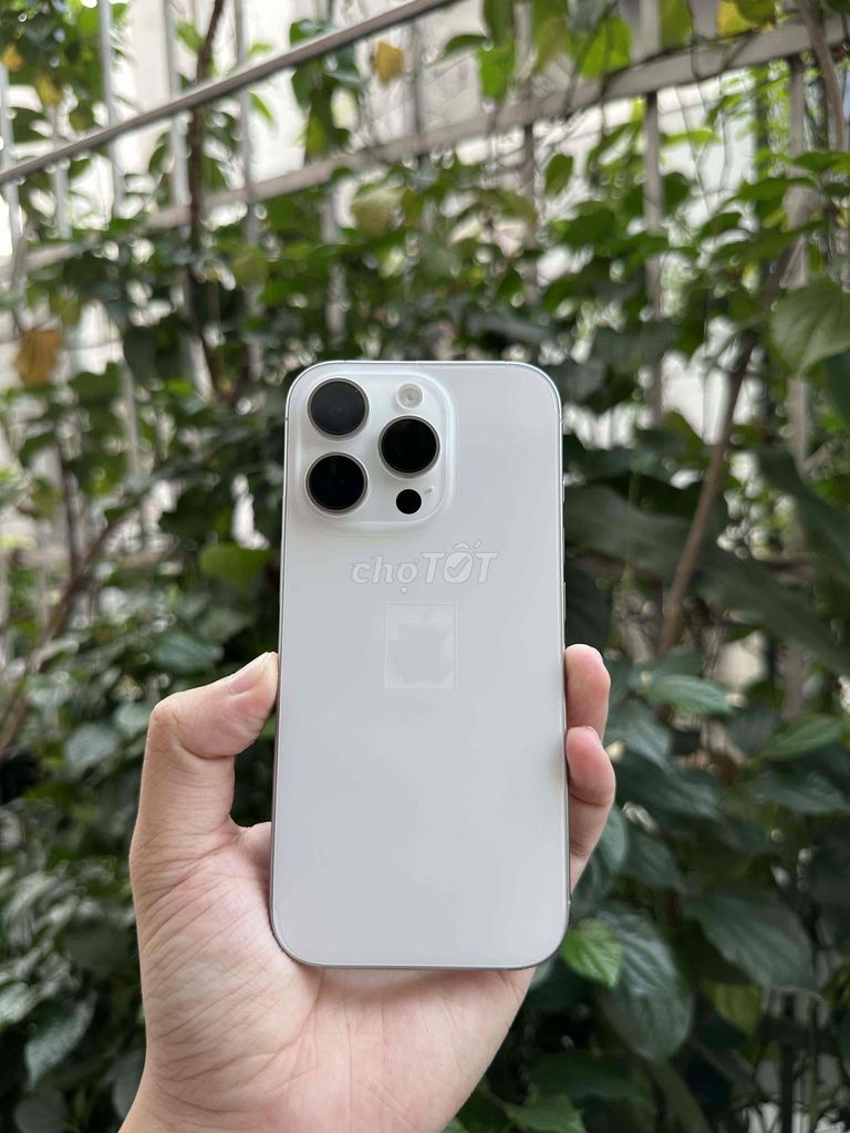 Em người dùng cần bán iPhone 16 Pro 128gb trắng. Mua bán Điện thoại tại Quận Tân Bình Tp Hồ Chí Minh được đăng bởi Anh Khôi hình 1