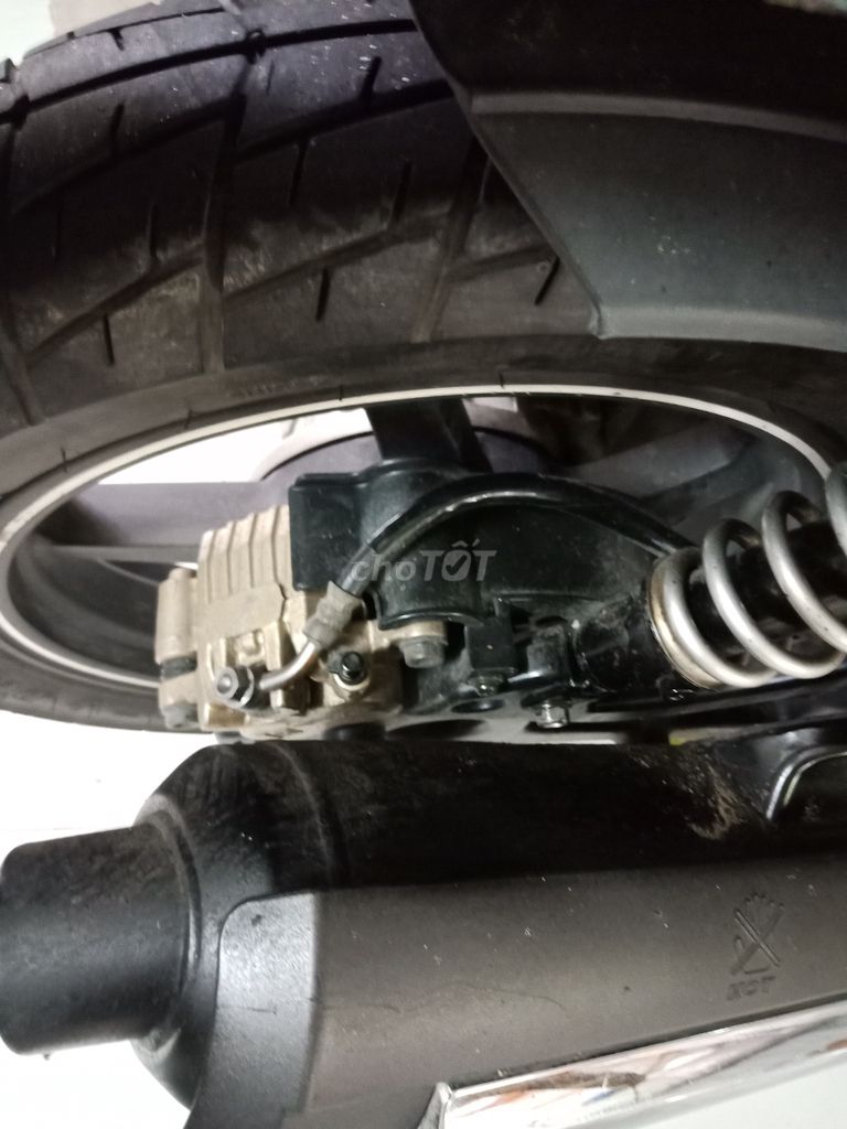 sharkFI.2014đắp mền máy zin thì thầm ngay chủ BSTP. Mua bán Xe máy tại Huyện Hóc Môn Tp Hồ Chí Minh được đăng bởi tai hình 6