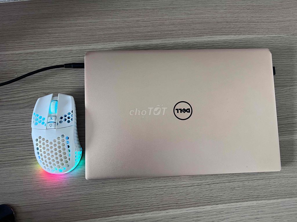 Dell XPS 13 i5-7500U 13.3 inch 8GB/256GB. Mua bán Laptop tại Huyện Gia Lâm Hà Nội được đăng bởi Đinh Thanh Bình hình 1