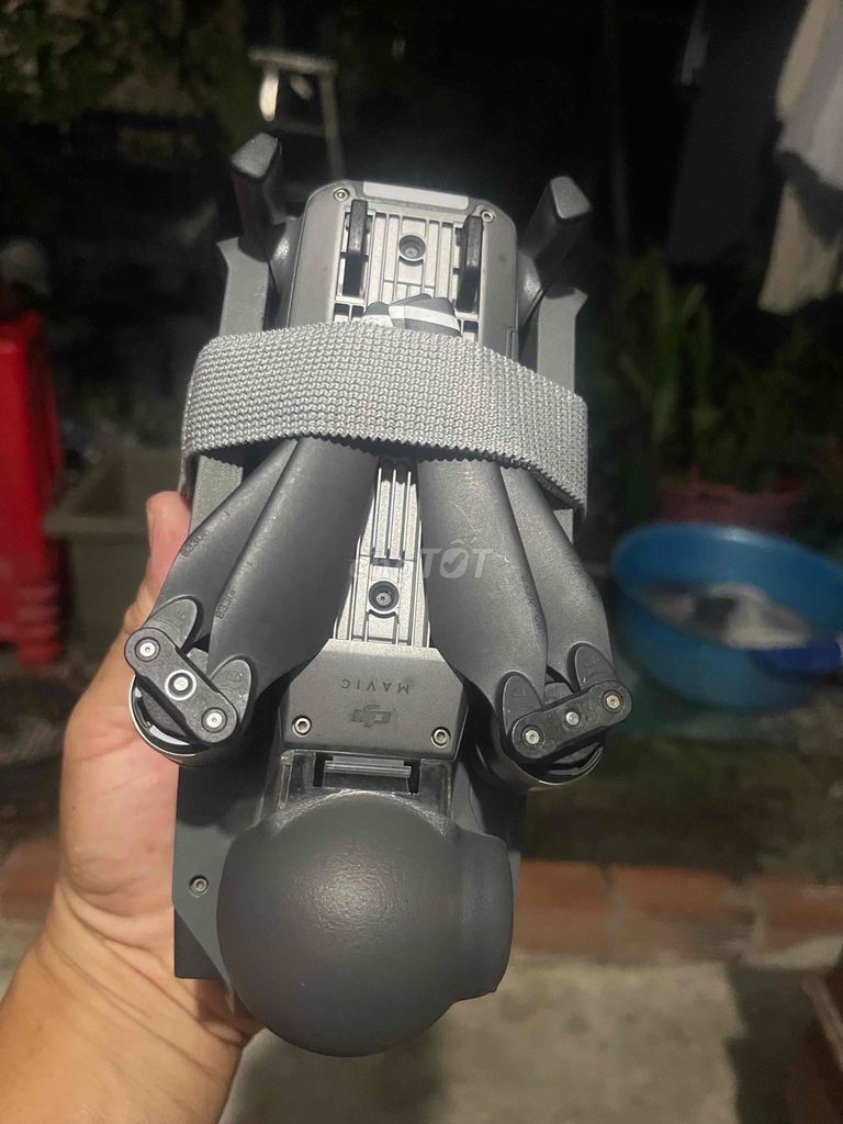 Drone DJI Mavic màu xám