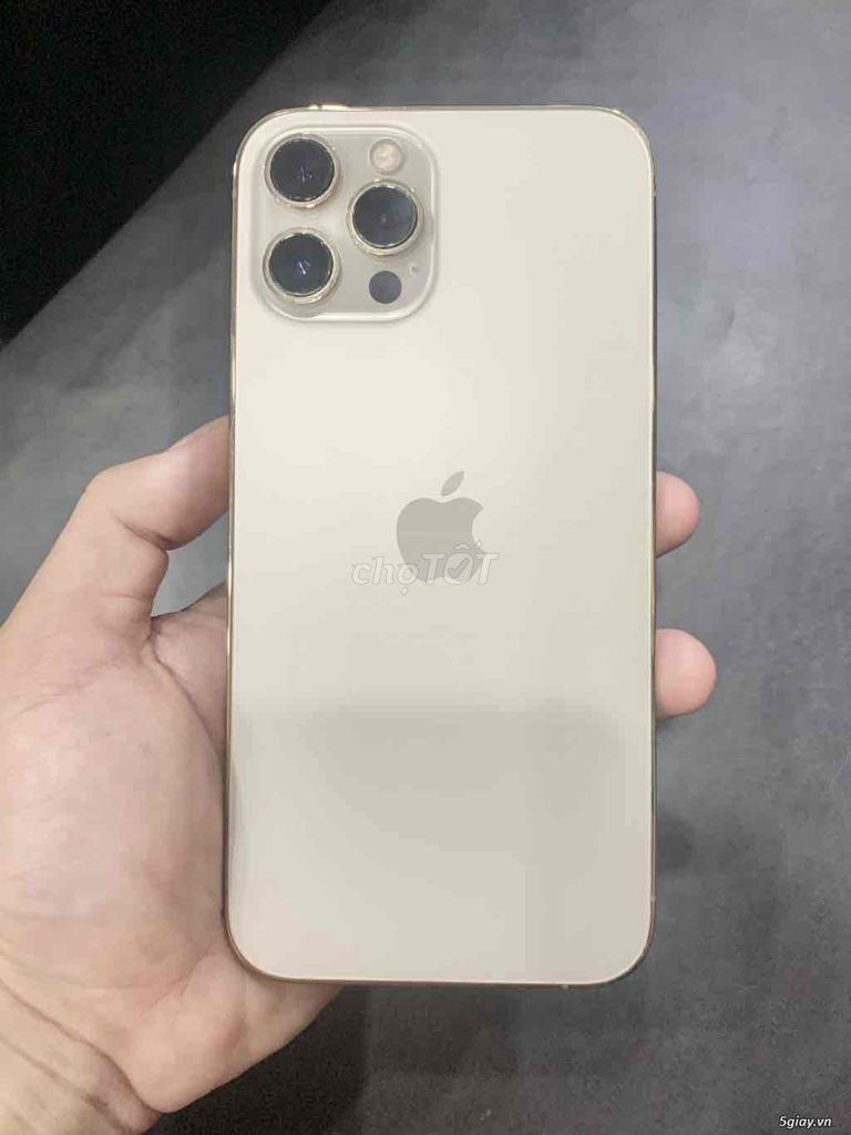 Apple iPhone 12 Pro Max 256GB Vàng. Mua bán Điện thoại tại Thành phố Quảng Ngãi Quảng Ngãi được đăng bởi nguyễn vũ hình 1