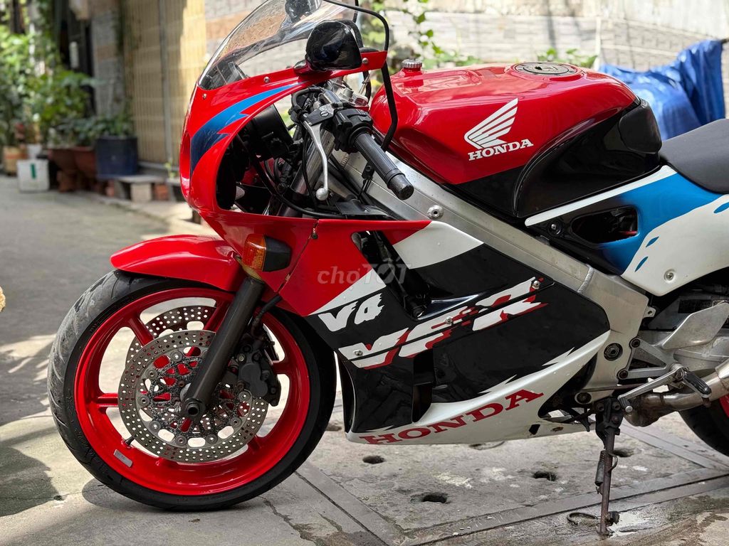 VFR 400Cc Máy Nhông Cam Chuẩn Xe Sưu Tầm. Mua bán Xe máy tại Quận Gò Vấp Tp Hồ Chí Minh được đăng bởi Phát Phú hình 7