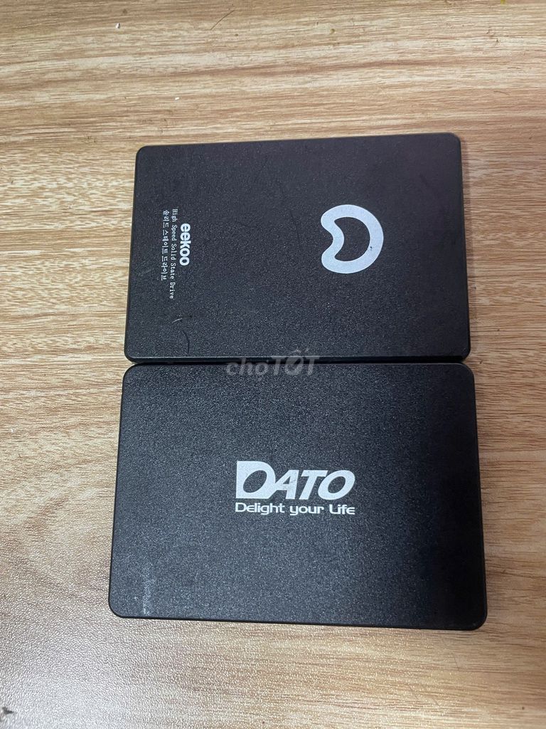 2 Ổ cứng SSD 128GB Cũ sức khỏe 100%. Mua bán Linh kiện (RAM, Card...) tại Huyện Tân Phú Đồng Nai được đăng bởi Nguyễn Sang hình 1