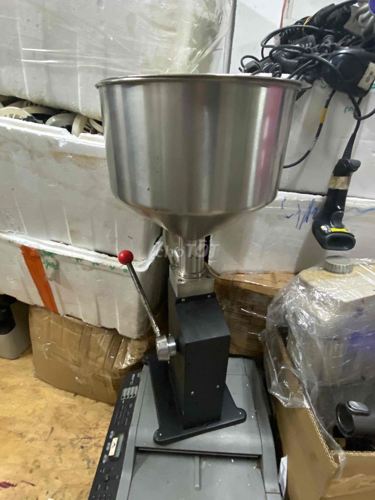 Máy chiết rót Thép không gỉ bao nguồn. Mua bán Đồ chuyên dụng, Giống nuôi trồng tại Quận Phú Nhuận Tp Hồ Chí Minh được đăng bởi Bông Lê hình 1