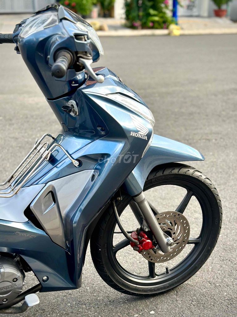 FUTURE Led xanh ngọc quá nét. Mua bán Xe máy tại Thành phố Vũng Tàu Bà Rịa - Vũng Tàu được đăng bởi Xe Máy Cũ Vũng Tàu 72 hình 3