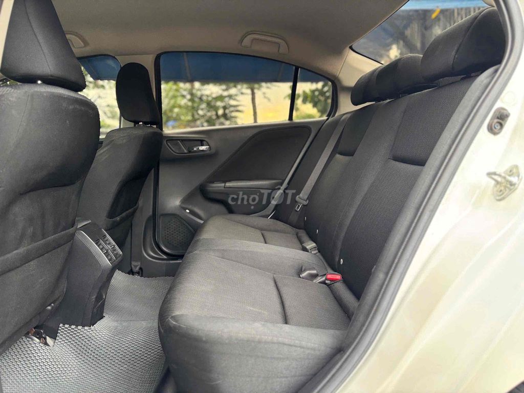 Honda City 2017 1.5 CVT - 87000 km. Mua bán Ô tô tại Quận 8 Tp Hồ Chí Minh được đăng bởi Cửa hàng ô tô cũ TRUST CARS hình 14
