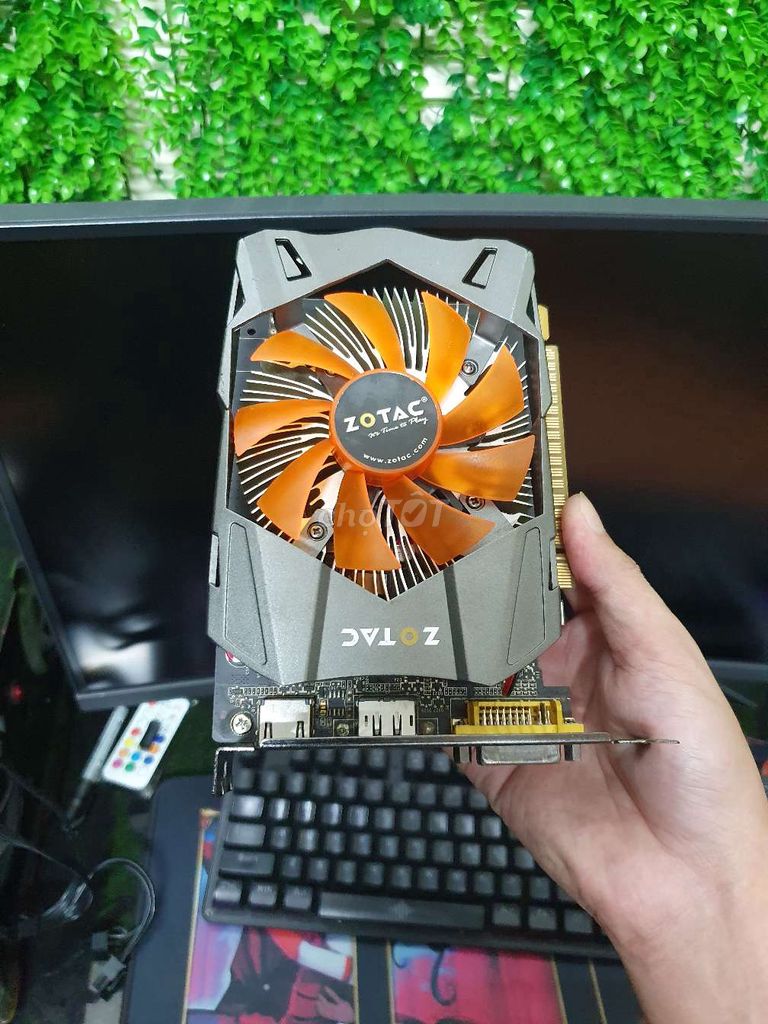 Card Zotac gtx 750Ti 2GB, không nguồn phụ.