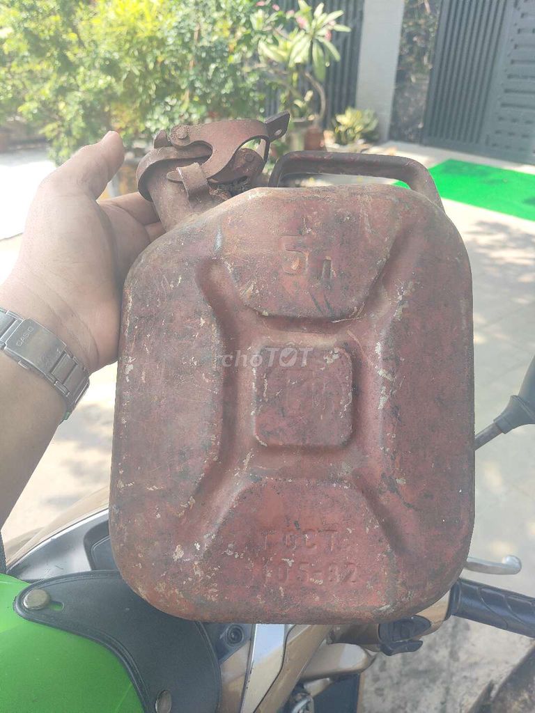 Can xăng 5L, hàng sưu tầm. Mua bán Đồ sưu tầm, đồ cổ tại Thành phố Biên Hòa Đồng Nai được đăng bởi  Danh Bửu Hoà  hình 1