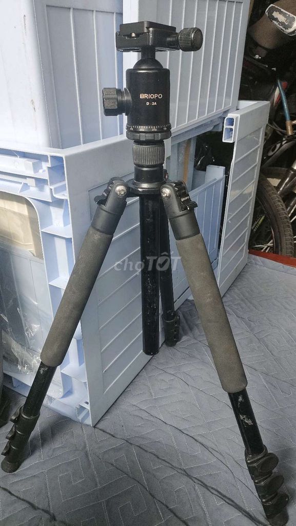 Chân máy ảnh TRIOPO D-2A Đen. Mua bán Máy ảnh, Máy quay tại Quận Thanh Xuân Hà Nội được đăng bởi Hà Vi hình 1