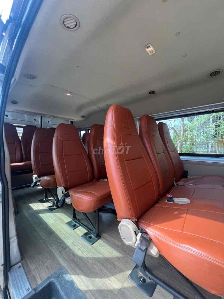 Ford Transit 2016 - xe chạy học sinh từ mới. Mua bán Ô tô tại Huyện Thường Tín Hà Nội được đăng bởi đoàn hình 7