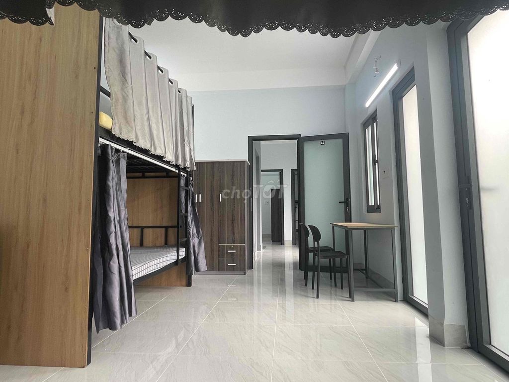STUDIO MỚI TINH Ở NGAY - LÀNG ĐẠI HỌC, FULL NỘI THẤT