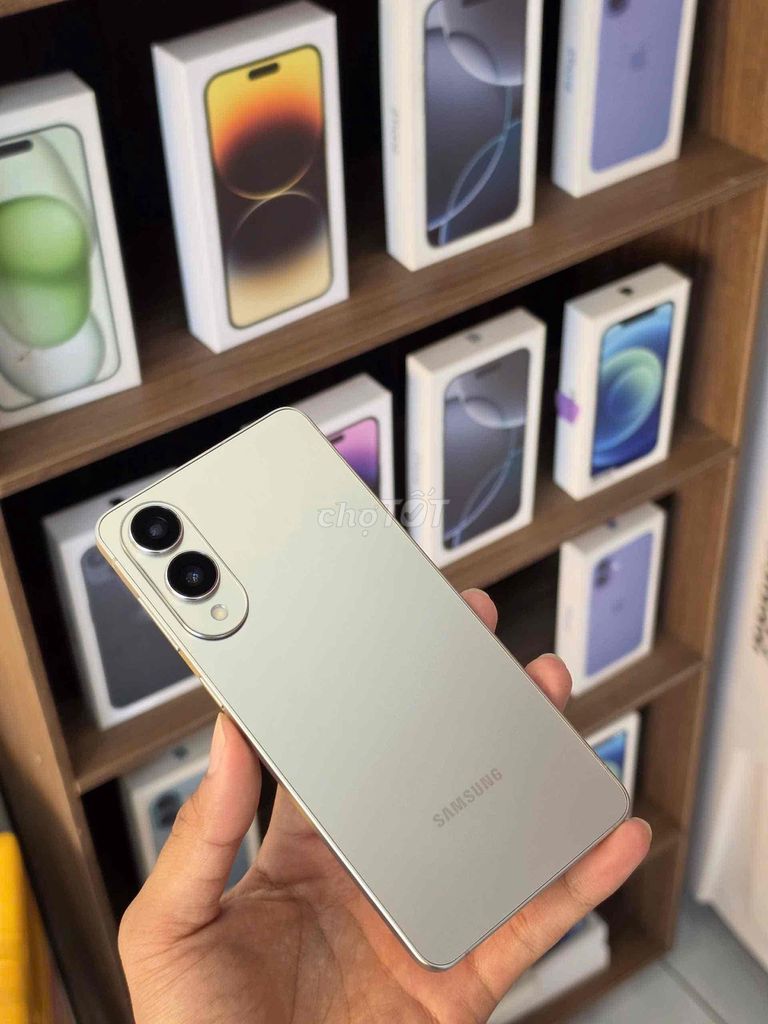 Samsung S25 Edge 256GB Titan Tự nhiên. Mua bán Điện thoại tại Huyện Lấp Vò Đồng Tháp được đăng bởi thanh thanh hình 1