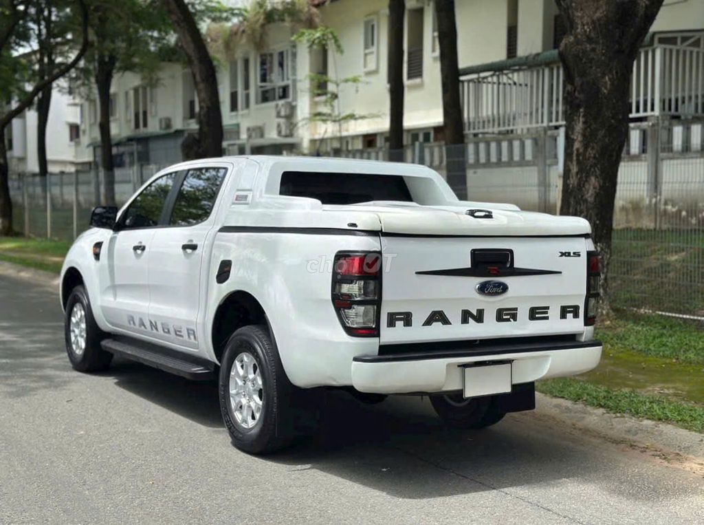 Ford Ranger 2020 XLS 2.2L 4x2 AT. Mua bán Ô tô tại Thành phố Thủ Dầu Một Bình Dương được đăng bởi CHỢ Ô TÔ AN SƯƠNG hình 4