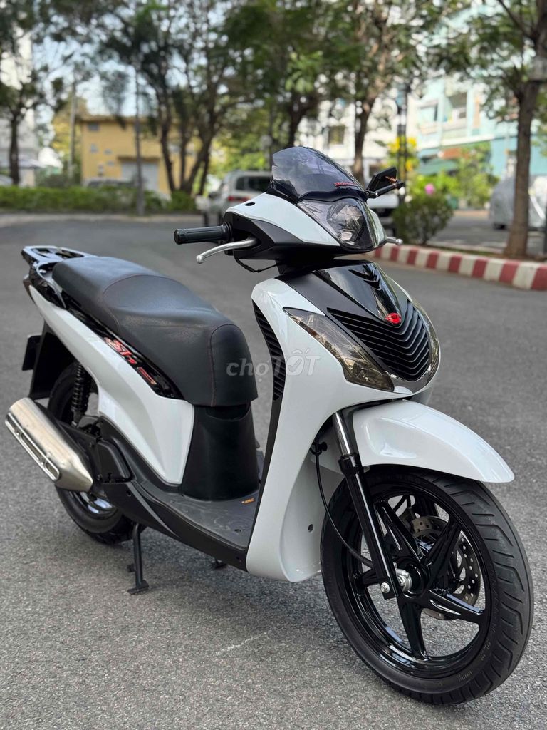 💥SH125 Sporty hàng nhập 3 cục SM 500 chính chủ. Mua bán Xe máy tại Quận 12 Tp Hồ Chí Minh được đăng bởi XE MÁY HẢI THANH hình 2