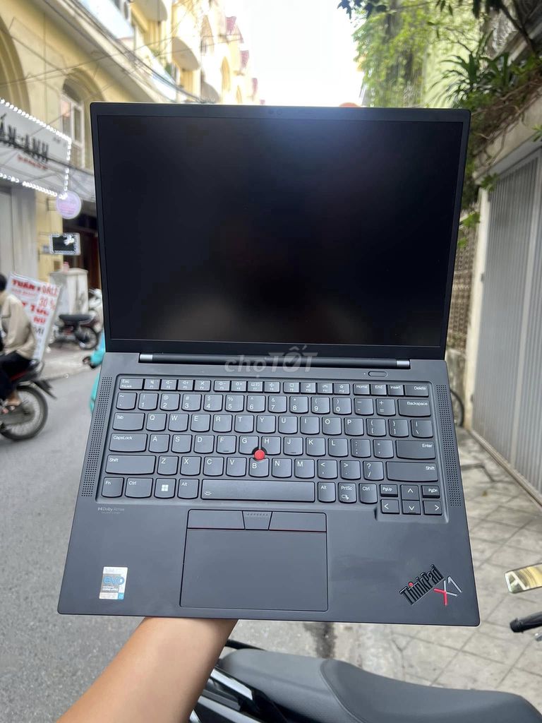 IBM Thinkpad X1 Carbon Gen 9 i7 1185G7 USA như mới