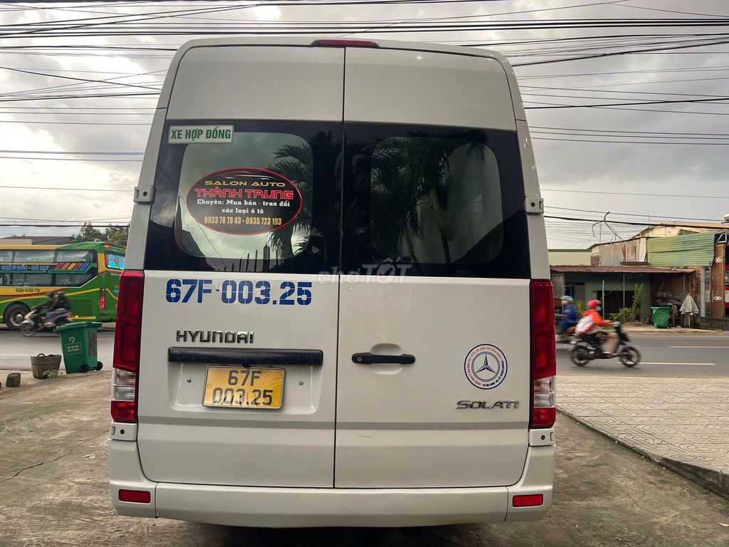 Hyundai Solati 2018 Trắng 16 chỗ. Mua bán Phương tiện khác tại Huyện Tân Phú Đồng Nai được đăng bởi Salon AUTO THÀNH TRUNG Đồng Nai hình 5