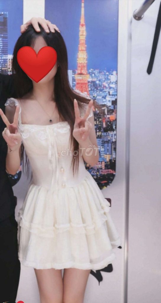 Váy 2 dây Nữ Trắng Vải. Mua bán Quần áo tại Quận Hai Bà Trưng Hà Nội được đăng bởi Nguyễn Linh hình 1
