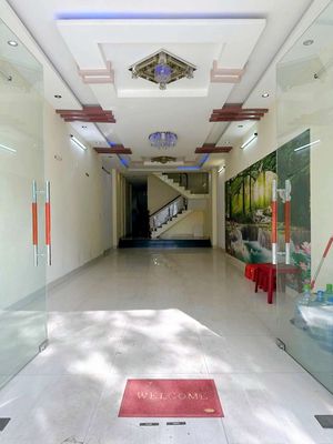 Cho thuê nhà 3 tầng mặt tiền Lý Thái Tông, Thanh Khê. Cho thuê nhà ở tại Quận Thanh Khê Đà Nẵng được đăng bởi Lê Mạnh