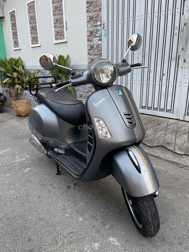 Vespa GTS 125 3Vie 2015, отличное состояние, оригинал