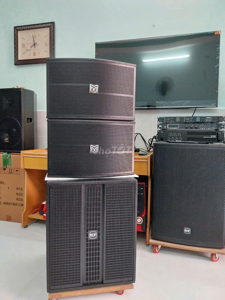 Loa treo Martin F9(bản cải tiến 1 bass 2 tép 1mid)