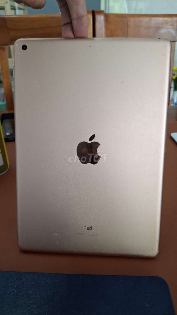 Apple iPad (Thế Hệ 8) 10.2 inch Wifi Vàng. Mua bán Máy tính bảng tại Thành phố Thủ Dầu Một Bình Dương được đăng bởi TTMobileBD hình 1