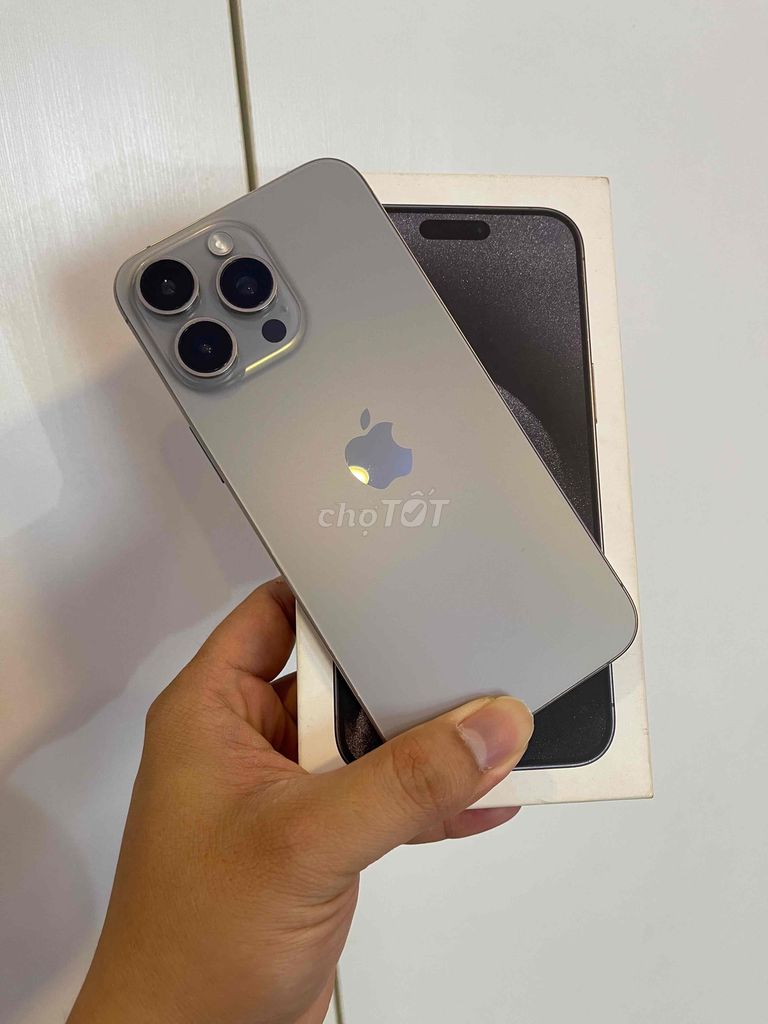 iPhone 15 Pro Max 256G Quốc Tế Xài Ngon Pin 93%. Mua bán Điện thoại tại Quận 1 Tp Hồ Chí Minh được đăng bởi Minh hình 1