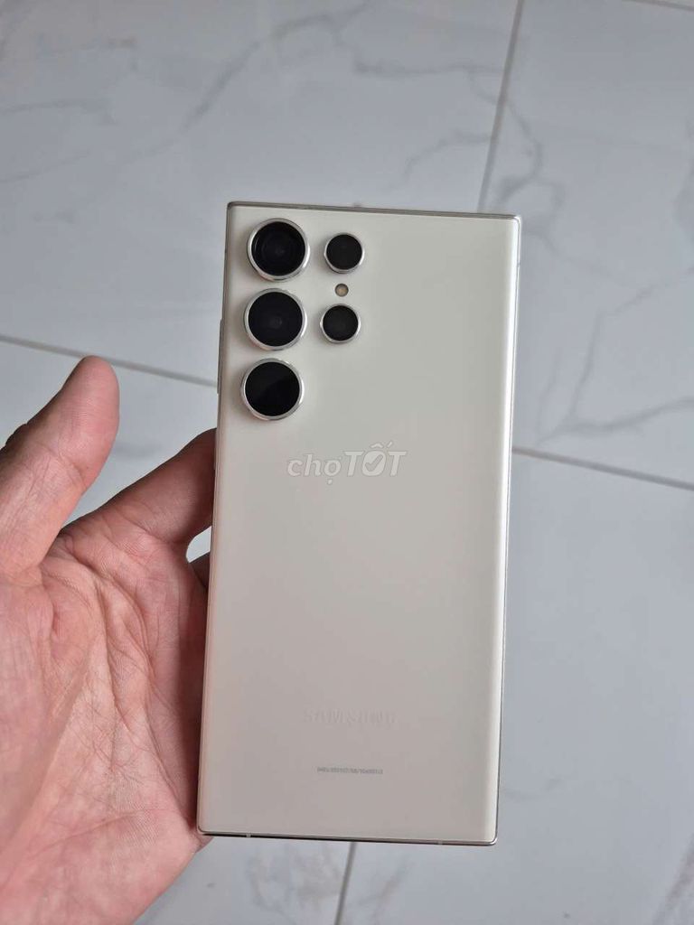 Samsung Galaxy S23 Ultra 256GB Trắng. Mua bán Điện thoại tại Quận Tân Phú Tp Hồ Chí Minh được đăng bởi nguyễn Tình hình 1