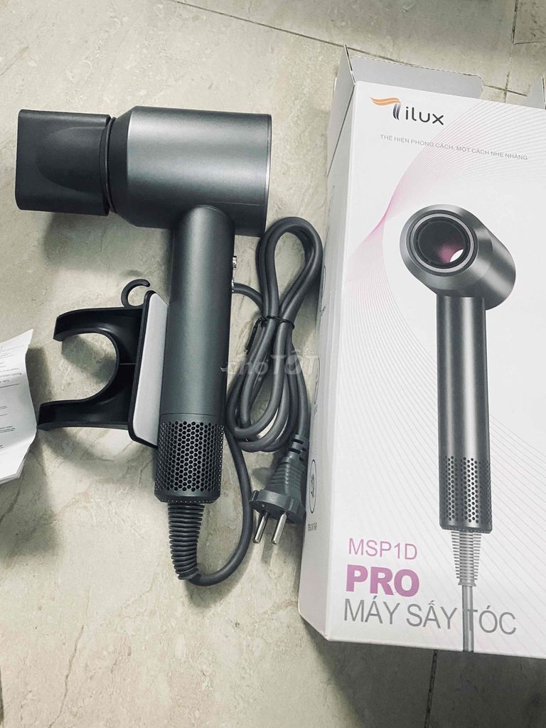 Máy sấy tóc sịn mới full hộp. Mua bán Nội thất, đồ gia dụng khác tại Quận 12 Tp Hồ Chí Minh được đăng bởi chuyên pass đồ mới  hình 1