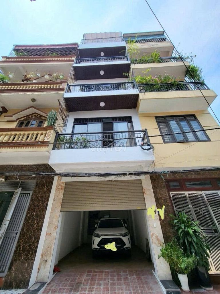 SIÊU PHẨM Ô TÔ VÀO NHÀ ĐẠI MỖ 38M2 5TẦNG SÁT CÔNG VIÊN,VINHOMES  6.7TỶ