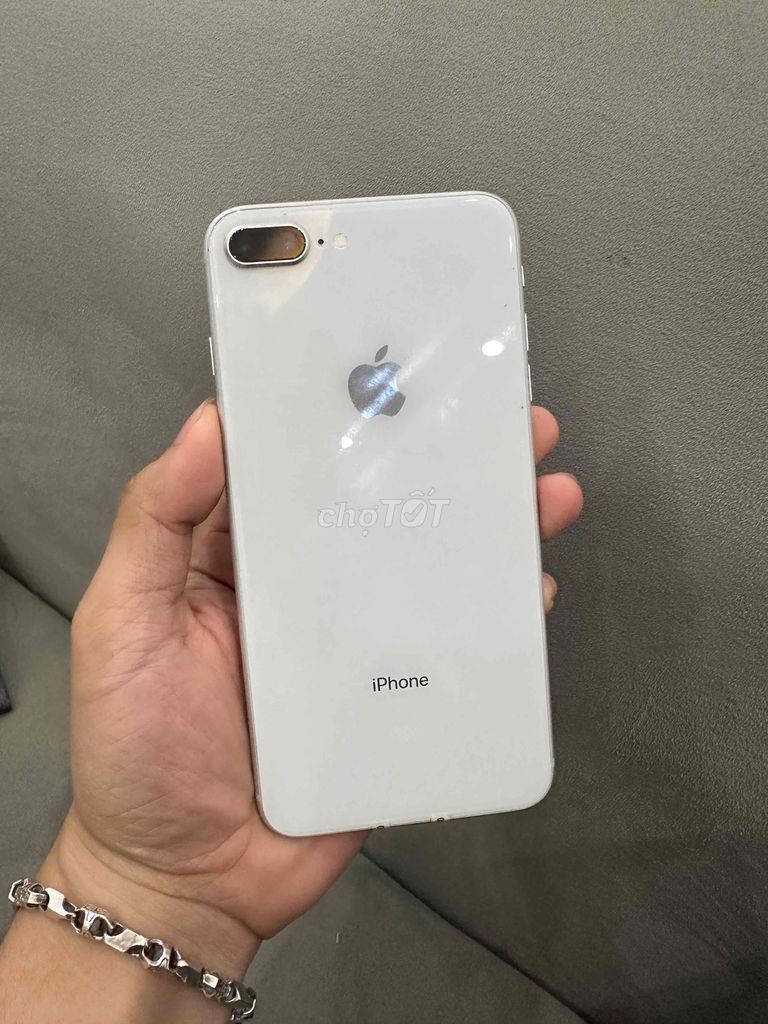 Apple iPhone 8 Plus 64GB Trắng Đã sử dụng. Mua bán Điện thoại tại Quận Đống Đa Hà Nội được đăng bởi Ng Hoang Anh hình 1