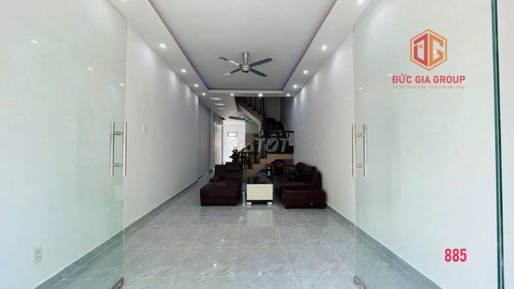Bán nhà đẹp đường D3 khu D2D đối diện mầm non Thống Nhất