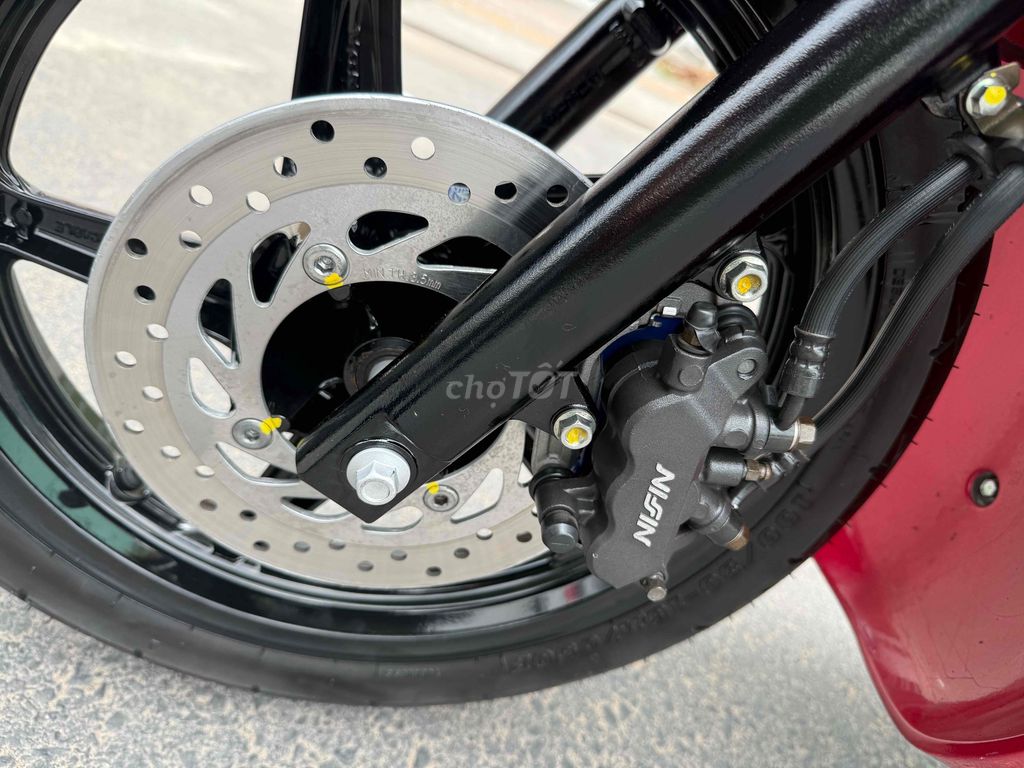 Sh Ý 150 sm 104 đỏ đen sport , ngay chủ công chứng. Mua bán Xe máy tại Quận 11 Tp Hồ Chí Minh được đăng bởi Phú Hào SH nhập ý shvn các dòng xe phổ thông  hình 5