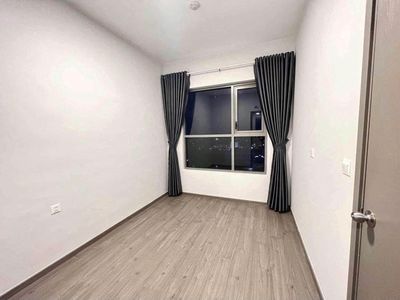 Chung cư Âu Cơ Tower 3Pn 97m2 ko nội thất giá 10 tr/th, trống sẵn.
