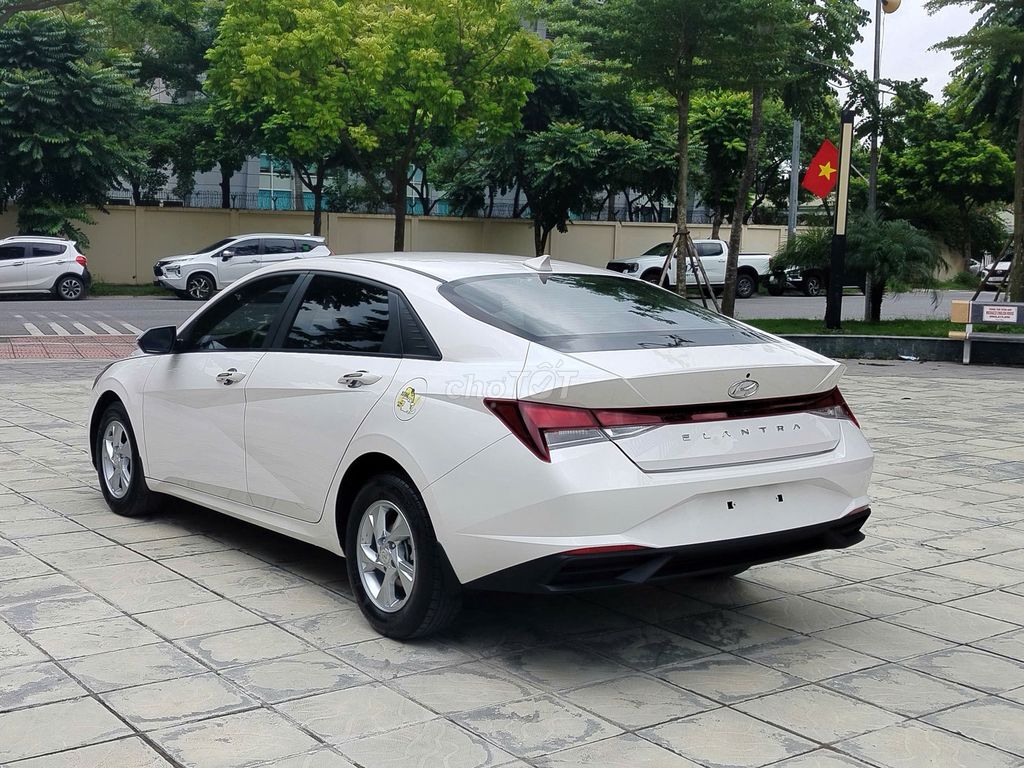 Hyundai Elantra 1.6AT tiêu chuẩn – Sản xuất 2022. Mua bán Ô tô tại Quận 11 Tp Hồ Chí Minh được đăng bởi HOÀNG HÀ hình 14
