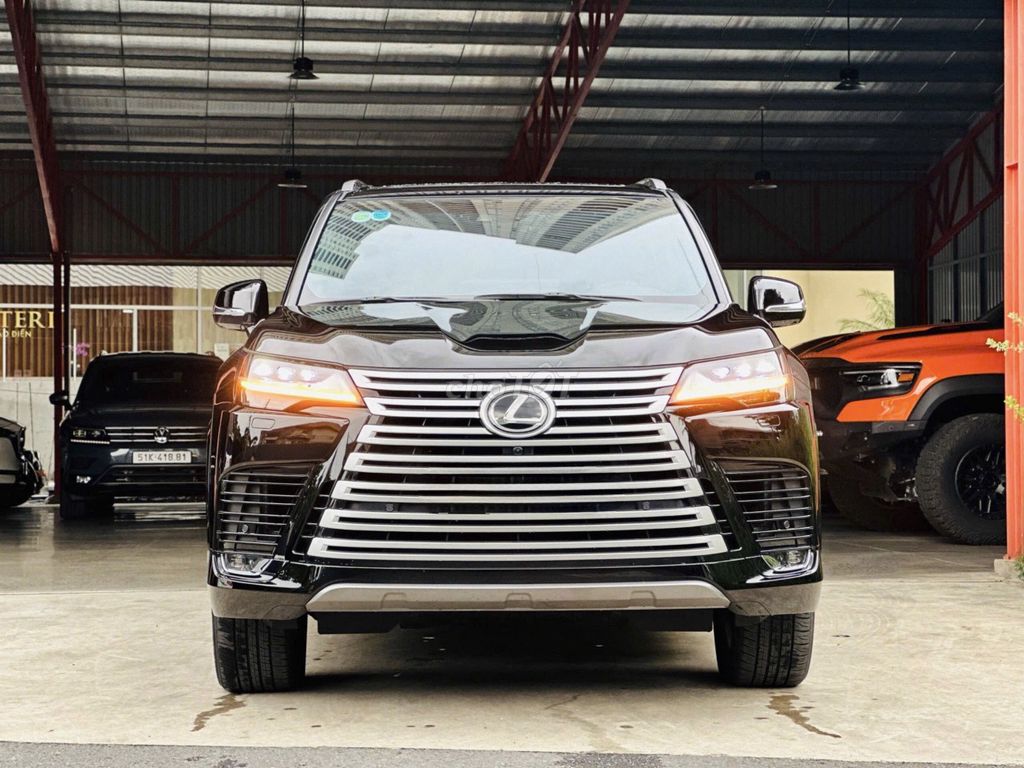 Lexus LX 600 2023  NHẬP NHẬT, SIÊU MỚI 9000KM