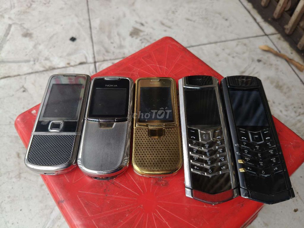 Nokia 8800 Bạc Không lên nguồn. Mua bán Điện thoại tại Thành phố Thủ Dầu Một Bình Dương được đăng bởi Hoàng  hình 1