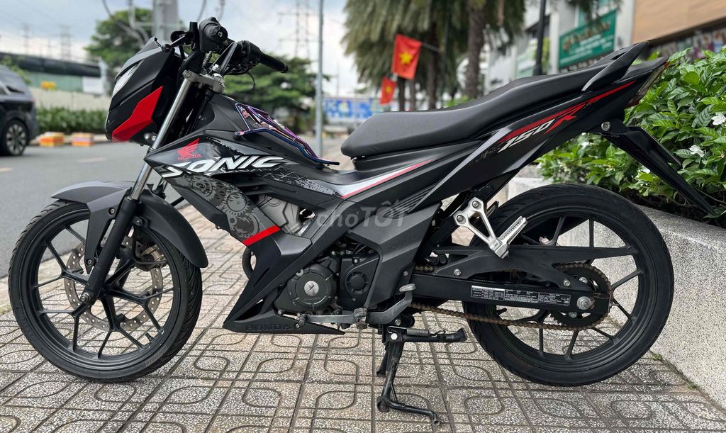 SONIC 2019 ĐẸP KEN NGUYÊN ZIN CHÍNH CHỦ KÝ GIẤY. Mua bán Xe máy tại Thành phố Thủ Đức Tp Hồ Chí Minh được đăng bởi  xe máy HOÀNG THỊNH Thủ Đức  hình 6