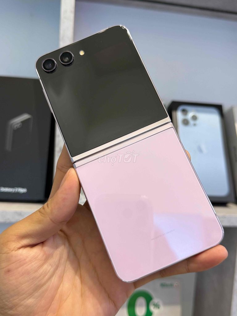 Samsung ZFlip5 512GB Hồng 98%. Mua bán Điện thoại tại Quận 3 Tp Hồ Chí Minh được đăng bởi Trịnh Quang Linh hình 1
