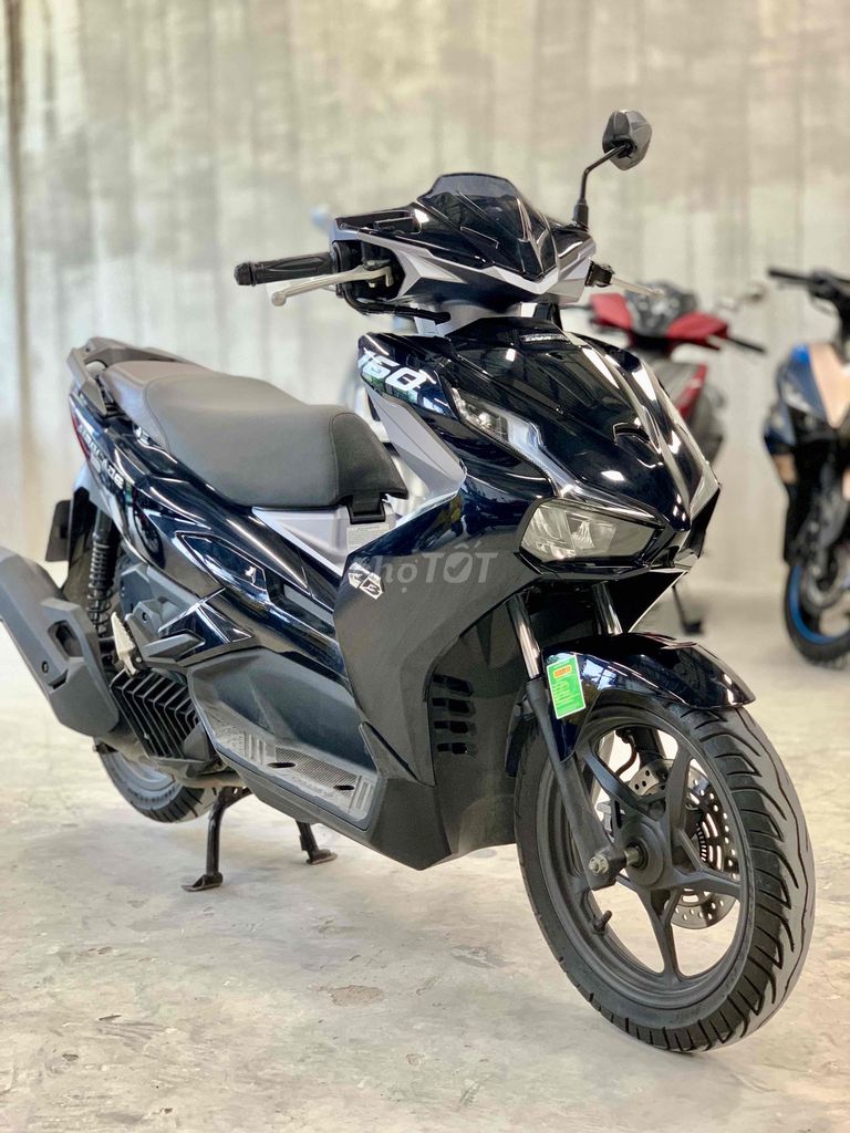 Honda Air Blade 160 ABS 2022 chính chủ 67 đẹp zin. Mua bán Xe máy tại Thành phố Thủ Đức Tp Hồ Chí Minh được đăng bởi Khương Phan hình 4