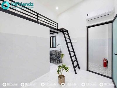 PHÒNG GÁC CỬA SỔ FULL NỘI THẤT MỚI XÂY THANG MÁY HOÀNG HOA THÁM GA T3