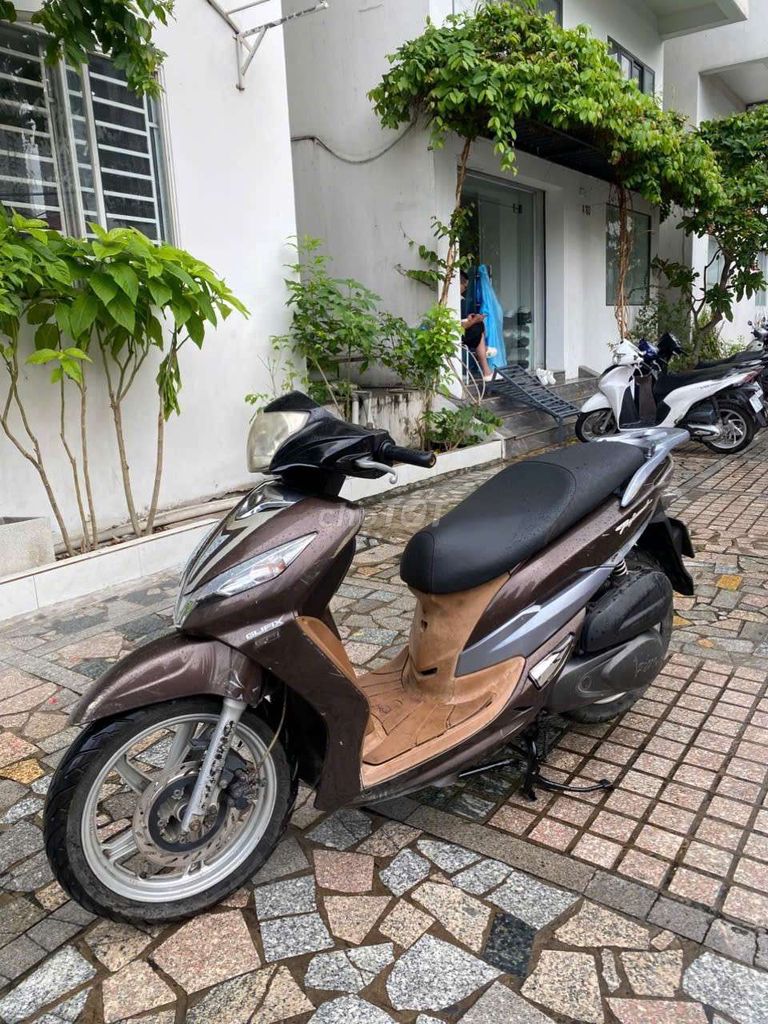 Xe SYM shark nguyên gin. Mua bán Xe máy tại Quận 7 Tp Hồ Chí Minh được đăng bởi trình minh sơn hình 1