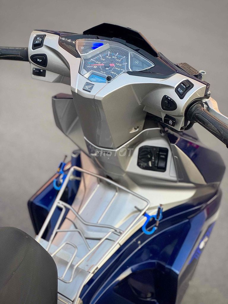 AB Cuối Đời 2018 (Khoá Smatkey) Chính Chủ ❤️❤️. Mua bán Xe máy tại Thành phố Long Xuyên An Giang được đăng bởi Thanh Nhàn hình 8