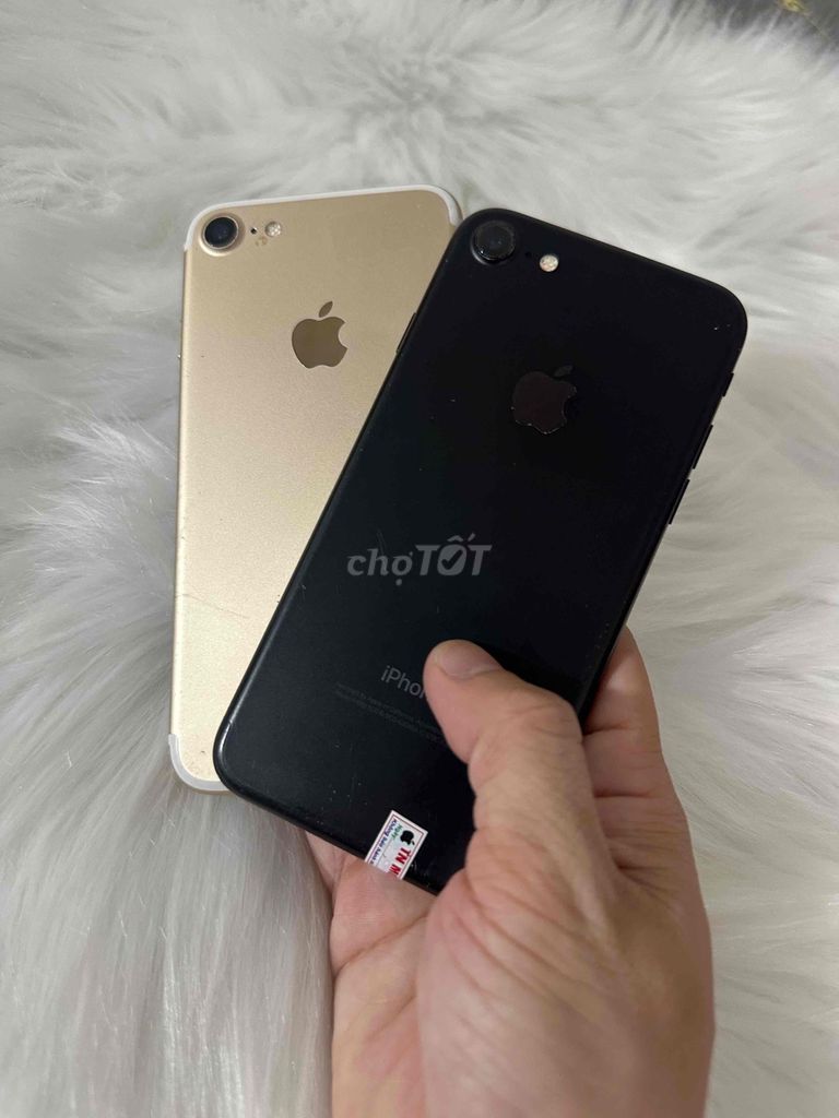 Apple iPhone 7 32GB Vàng, Đen. Mua bán Điện thoại tại Quận Cầu Giấy Hà Nội được đăng bởi Đức hạnh hình 1