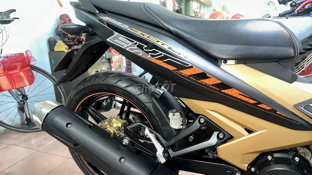 exciter Máy Zin Êm. Mua bán Xe máy tại Huyện Hóc Môn Tp Hồ Chí Minh được đăng bởi Quang Nguyên hình 3