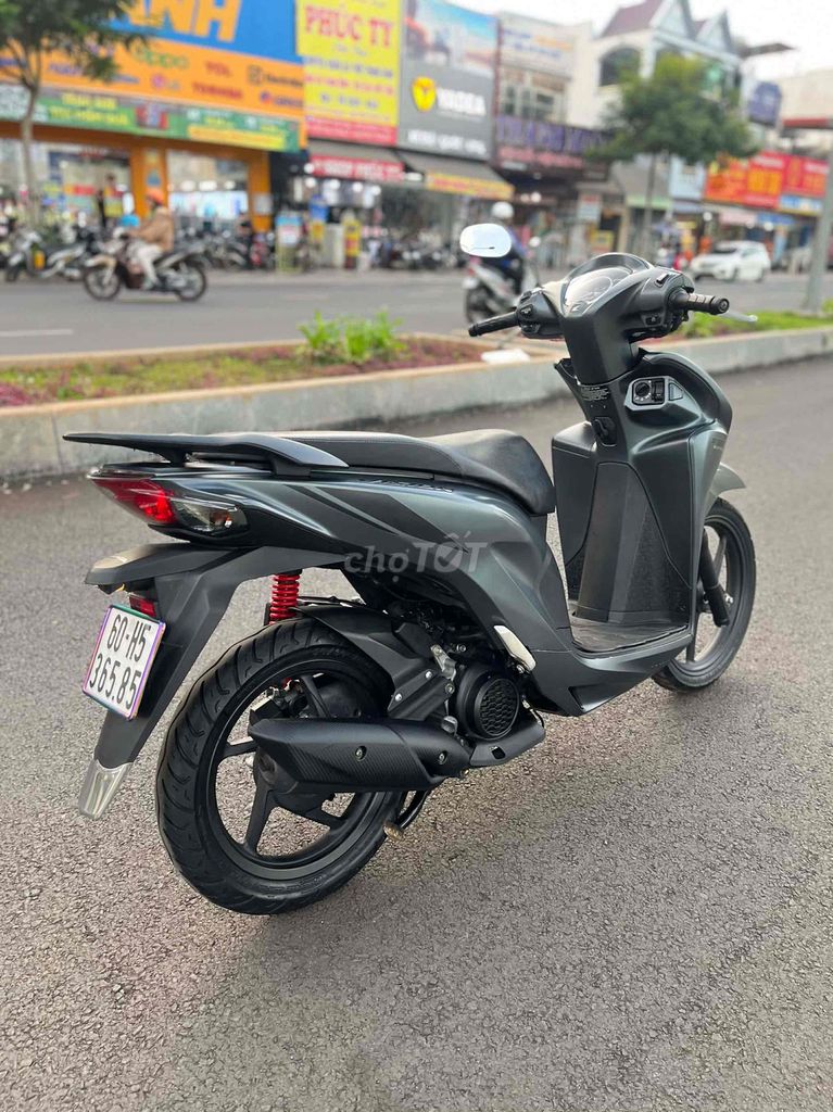 Honda Vision Thể Thao 2022 Xám. Mua bán Xe máy tại Thành phố Long Khánh Đồng Nai được đăng bởi Duy Linh Xe Máy Chợ Long Khánh  hình 5