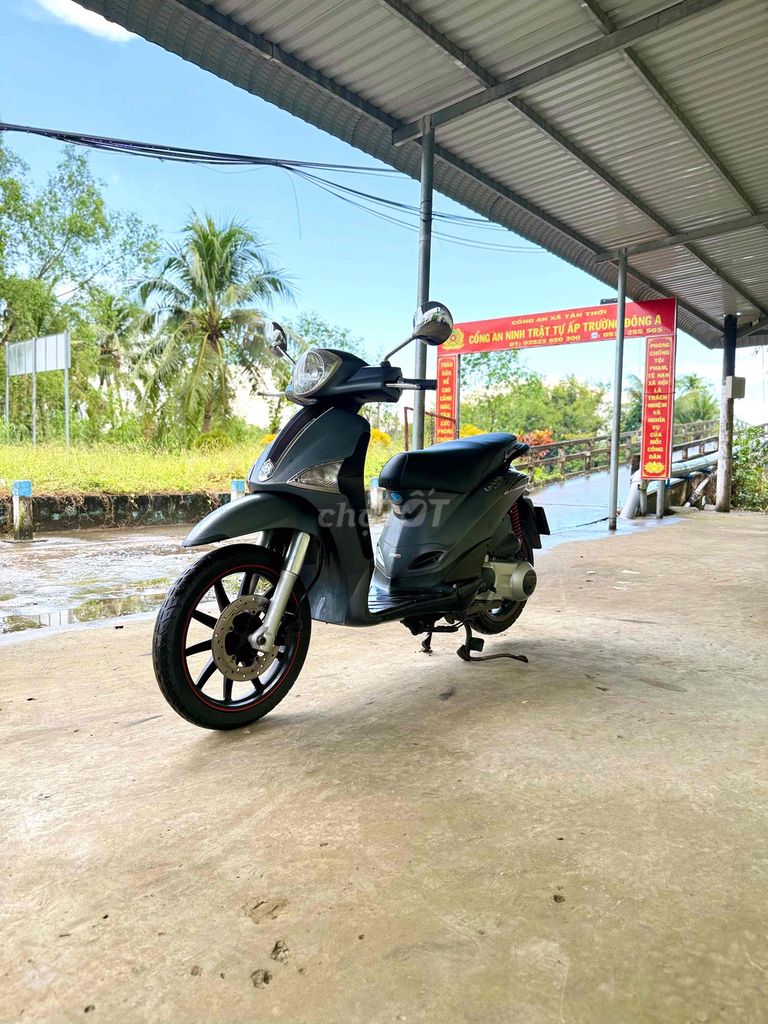 -Liberty S 125 Fi 3v Nguyên Con Xe Zin. Mua bán Xe máy tại Huyện Phong Điền Cần Thơ được đăng bởi Danh Hà hình 4