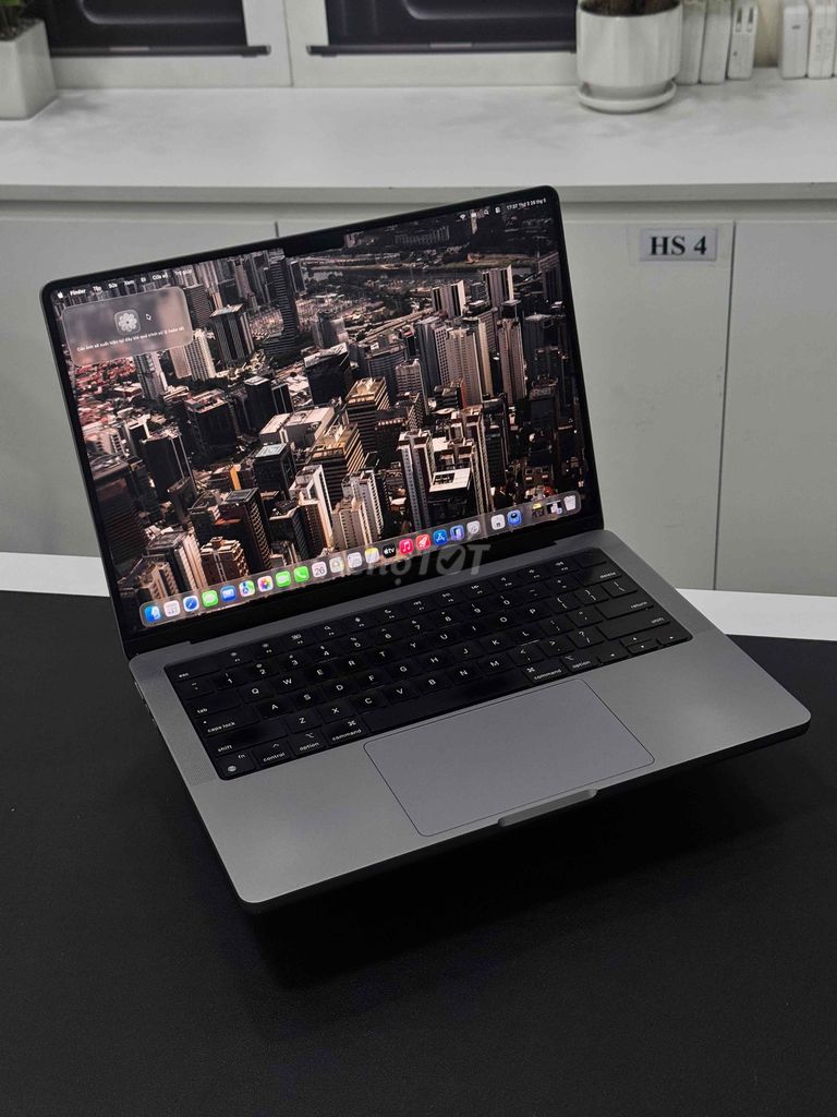 MacBook Pro 14” M1 Pro 16GB/512 nguyên zin phím US. Mua bán Laptop tại Quận 10 Tp Hồ Chí Minh được đăng bởi Viễn Huy Shop hình 1