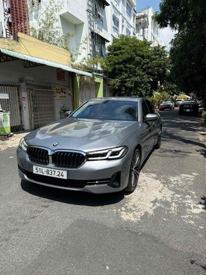 BMW 520i Luxury 2025 Xám 4332 km