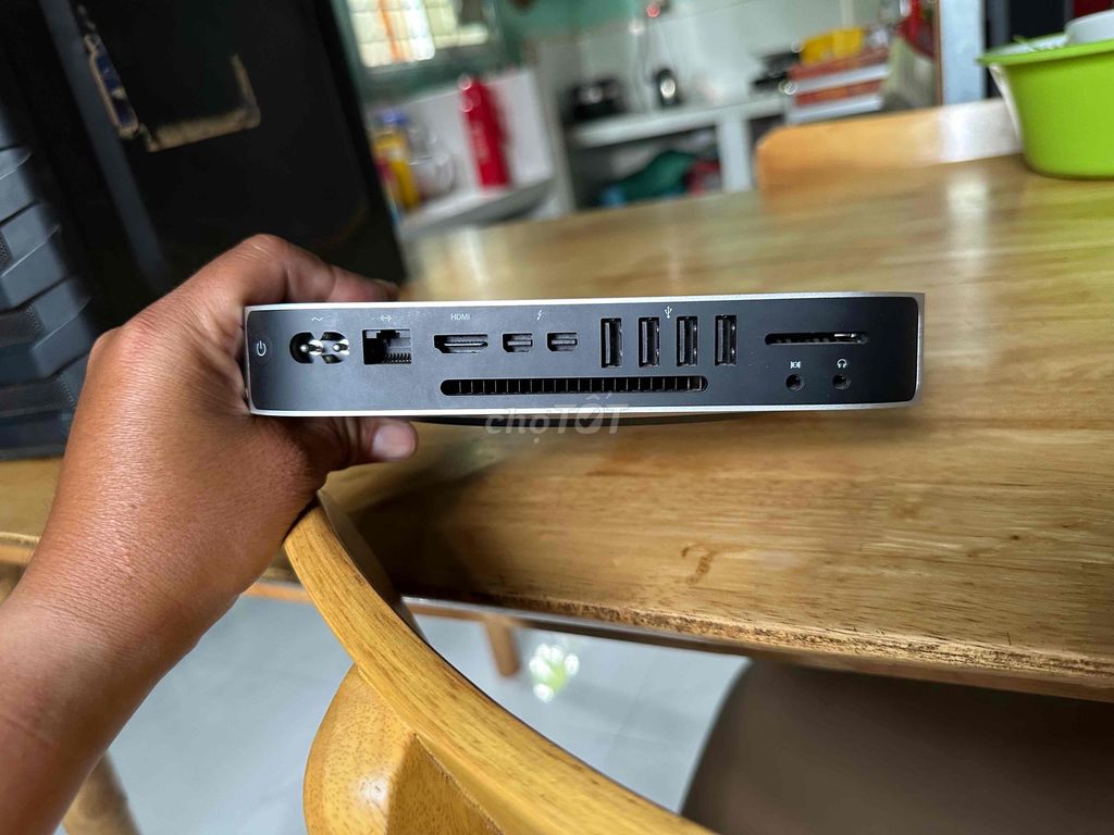 Mac Mini i5 8/512