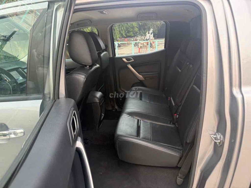 Ford Ranger Limited 2020 Tự động Dầu Xám